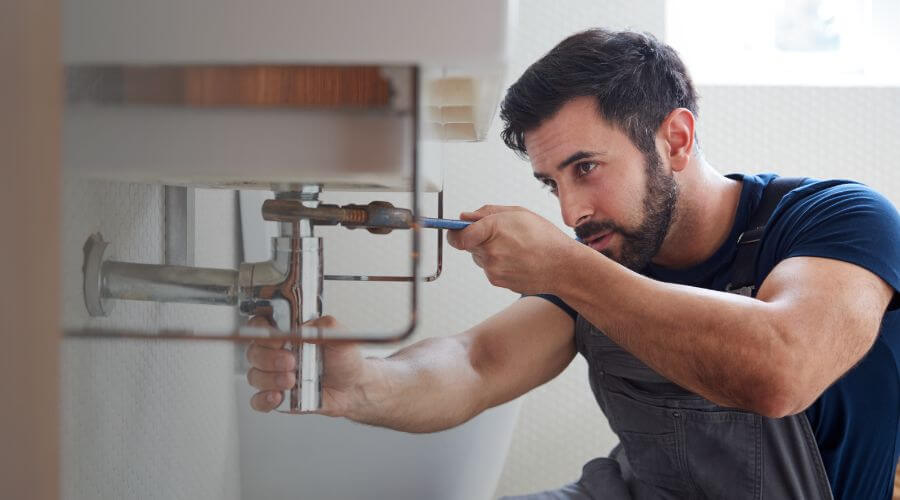 Professional water heater installation services in Thorpe, WV